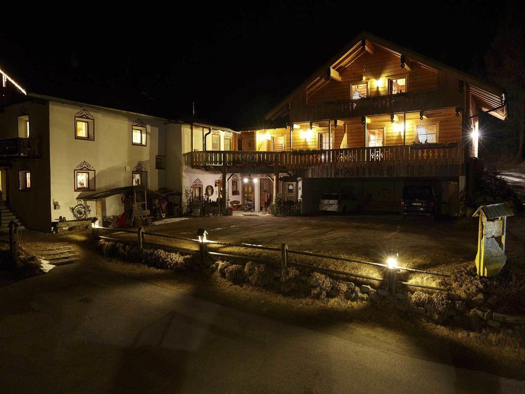 Apparthotel Bio Natur Refugium Blaslahof Santa Maddalena in Casies Exterior photo
