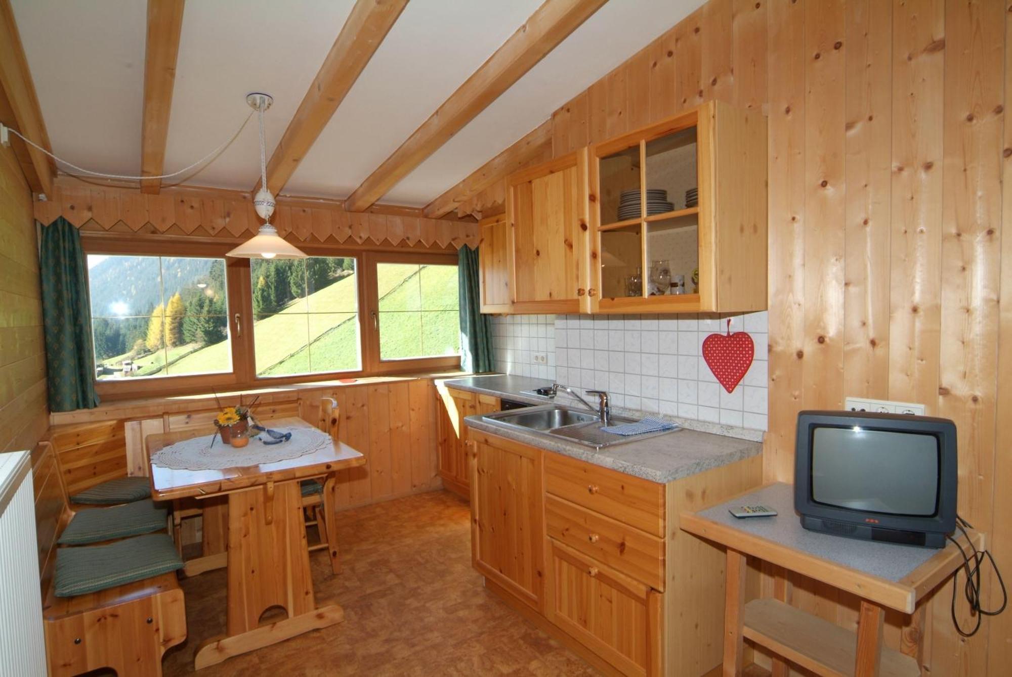 Apparthotel Bio Natur Refugium Blaslahof Santa Maddalena in Casies Exterior photo